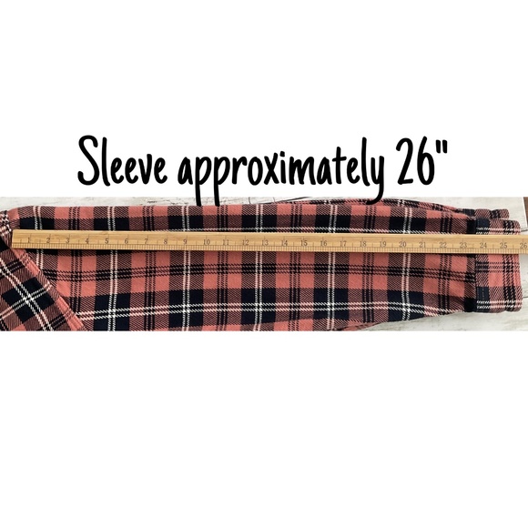 Old Navy Men’s Heavy Pink Plaid Pocket Over Shirt (Size XXL) - Picture 8 of 8